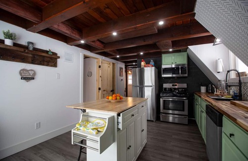 East Stroudsburg Casa | The Cottontail Cabin