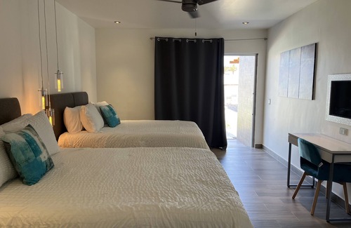 Benito Juárez Hotel | The Cove Boutique Hotel Adults Only