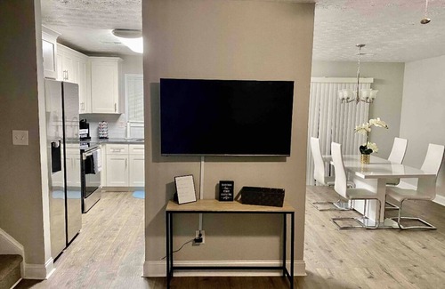 Jonesboro Casa | The cozy 3