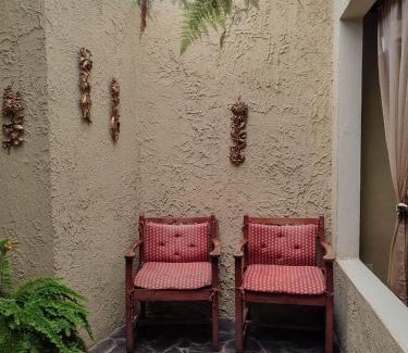Cartago Casa | The Cozy Cactus House B&B Cartago Centro English Spoken