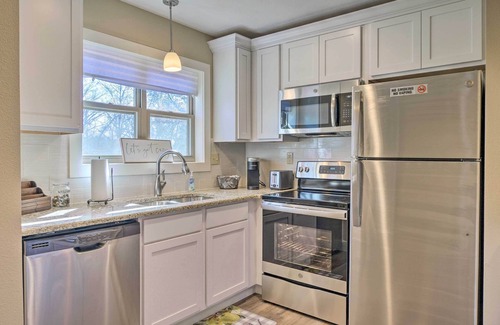 Branson Casa | ‘The Cozy Cottage’ w/ Lake Taneycomo Access!