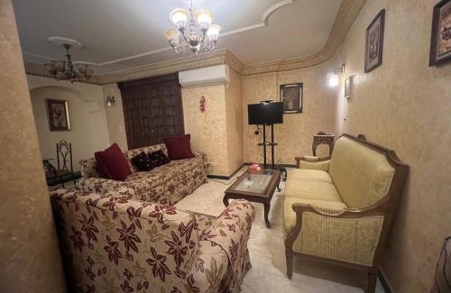 New Cairo Apartamento | The Cozy Garden Retreat