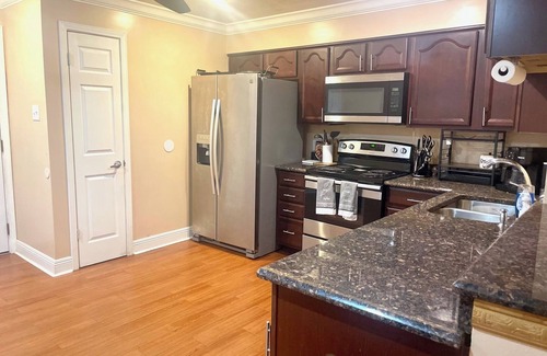 Tall Timbers - Brechtel Casa | The Cozy Getaway in New Orleans!