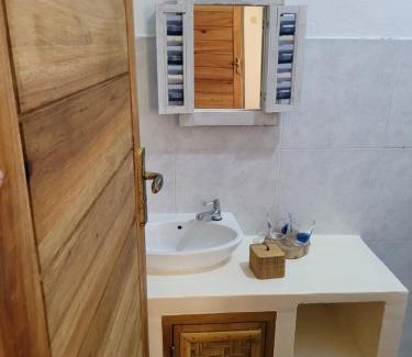 Gili Air Hotel | The Crafty Rooms