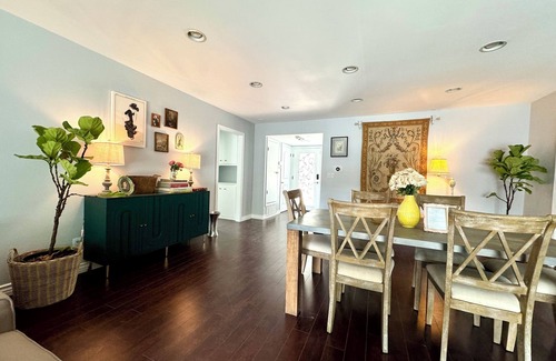 Chatsworth Casa | The Crane: Game & Fitness room, big Pool and yard for kids! Chefs kitchen! Ps5!