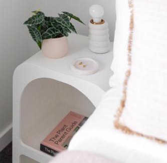 South Launceston Casa | The Crescent, a modern townhouse near LGH & parks