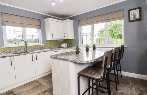 Fourstones Near Bentham Cabaña | THE CROFT, family friendly, character holiday cottage in Tosside