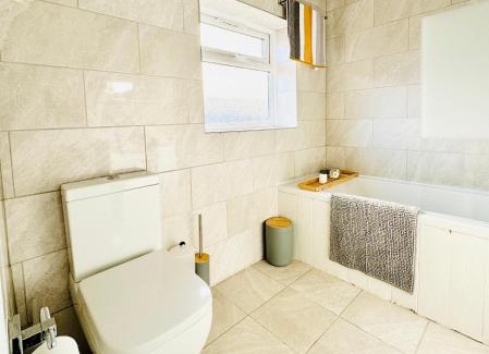 Borehamwood Apartamento | "The Cromwell" I Contractor's Haven Borehamwood I 3 - 6 Beds I Free Parking, Netflix & Sky Sports