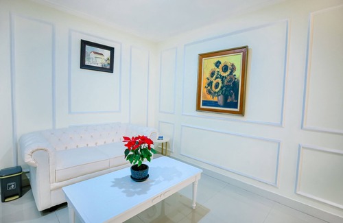 Prawirotaman Hotel | The Cube Malioboro Hotel