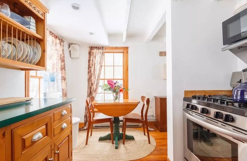 Shady Cabaña | The CubHouse