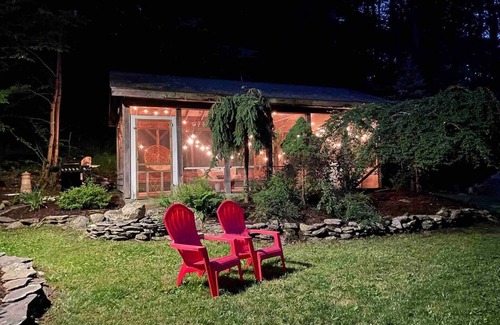 Shady Cabaña | The CubHouse