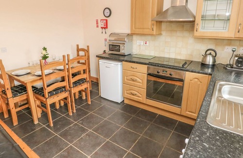 Llanrhidian Higher Cabaña | The Dairy