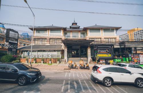 Jomtien Hotel | The Dale Pattaya Boutique and Spa