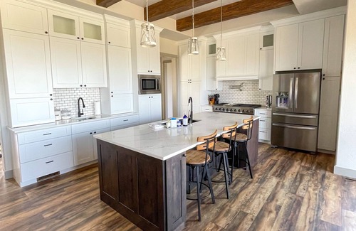 Brule Casa | The "Deckhouse" Lakehouse Estate at Lake Mac