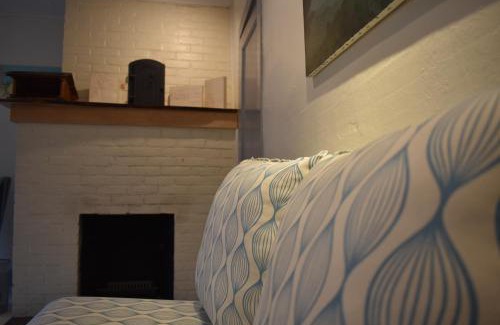 Elizabethtown Hotel | The Deers Head Inn Tavern