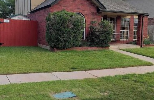 Moore Casa | The "Delightful Gathering" 3 King beds, kids room, 3 bathrooms, spacious!