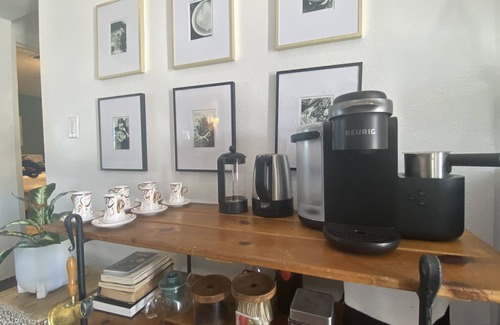 Tempe Casa | The Desert Farmhouse /Relaxing getaway close 2 everything Scottsdale and Tempe
