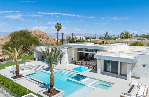 Palm Desert Casa | The Desert Mountain Compound