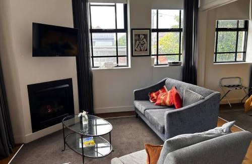 Geelong Apartamento | THE DEVLIN APARTMENTS 2 Bedroom Apartment near GMHBA stadium in Geelong - G04