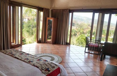 Kalibukbuk Casa | The Dharma Araminth Villa - Lovina Mountain and Sea View