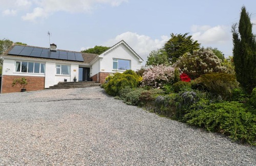 Wiseman's Bridge Casa | The Dingle