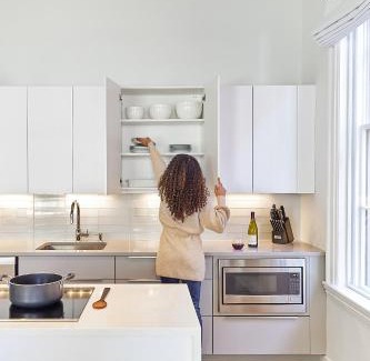 Old Port Apartamento | The Docent's Collection