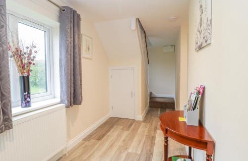 Alweston Casa | The Donkey Shed
