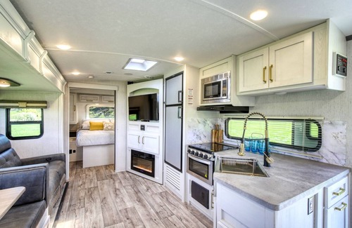 Nemo Casa | The Dove: Relax in Peace! King Bed! Near Trails! Week -10%