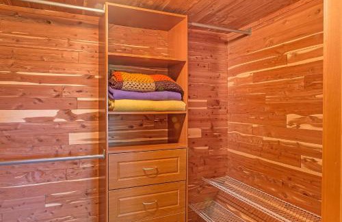 Grayland Casa | The Dragonfly Cabin