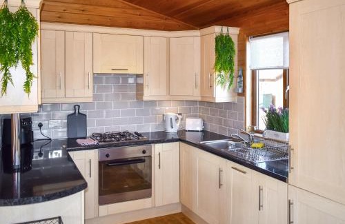 Mullacott Casa | The Dragons Den