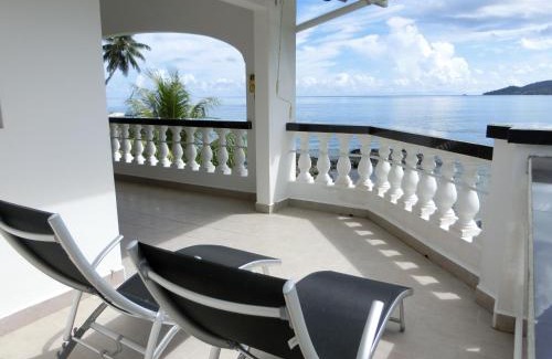 Bel Ombre Apartamento | The Drake Seaside Apartment