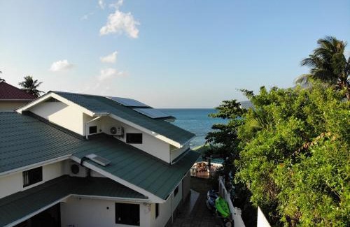 Bel Ombre Apartamento | The Drake Seaside Apartment