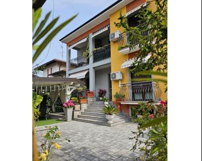 Cardano al Campo Cama Y Desayuno | The Dreamers MXP