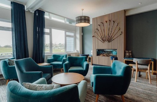 Tenby Hotel | The Dunes