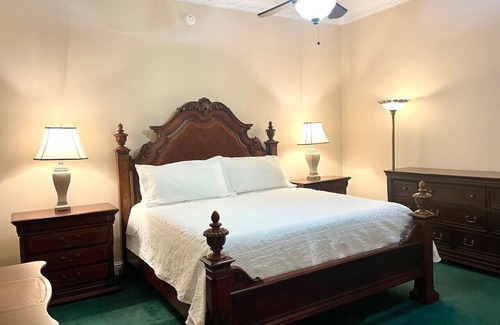 Eastland Hotel | The Eastland Historic Hotel- Imperial Room