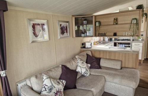 Aberystwyth Casa | The Elegant Escape Clarach Bay Pet Friendly 2 Bed Caravan