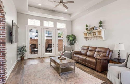 Hurricane Casa | The Ella home