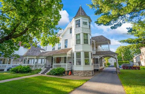 Saratoga Springs Apartamento | The Emerald by Saratoga Stays