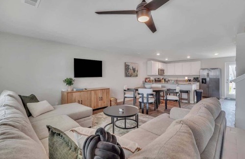 Port Wentworth Condominio | The Emerald