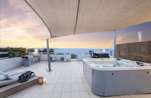 The Entrance Apartamento | The Entrance Waterfront Penthouse+Jacuzzi+BBQ