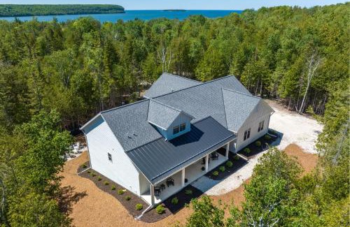 Ephraim Casa | The Ephraim House Hot Tub - Luxury Retreat