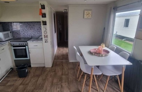 Withernsea Chalet De Esquí | The Family Van - Withernsea Sands - Park Dean