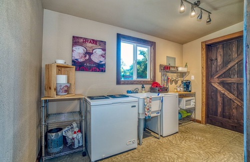 Upper Lake Casa | The Famous Red Barn! Stay w/Farm Animals & Views