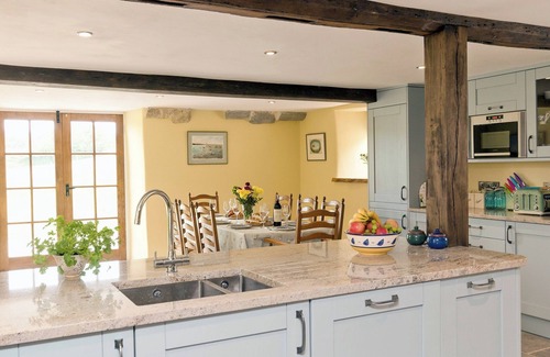 Axminster Cabaña | The Farmhouse at Higher Westwater