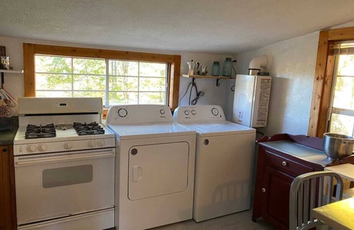 Elk Park Cabina | The Farmhouse