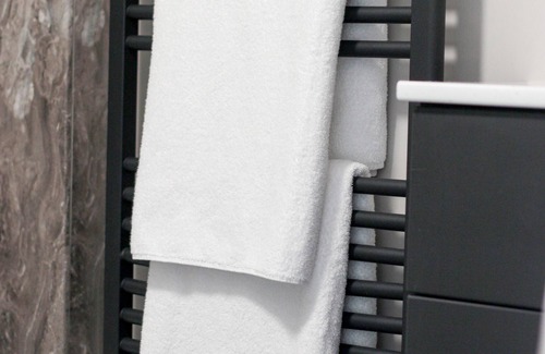 Horton Hotel | The Five Dials Inn