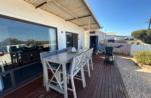 Miranda Casa | The Flinders Coastal Seafront Shack - uninterrupted views of the Spencer Gulf