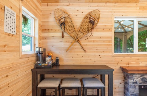 Mount Vernon Cabina | The Forest Estate Cabin in Mount Vernon WA