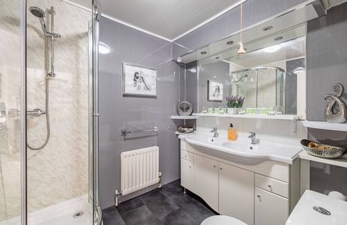 Guisborough Hotel | The Fox & Hounds