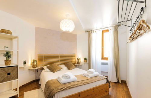 Saint-Jeannet Cama Y Desayuno | The Frogs House